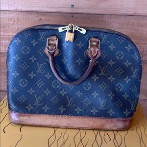 Louis Vuitton Vintage Alma Bag